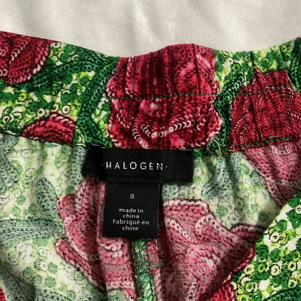 Halogen A-Line Side Slit Midi Skirt In Carmine Roses/Green Womens Size S - Picture 8 of 11